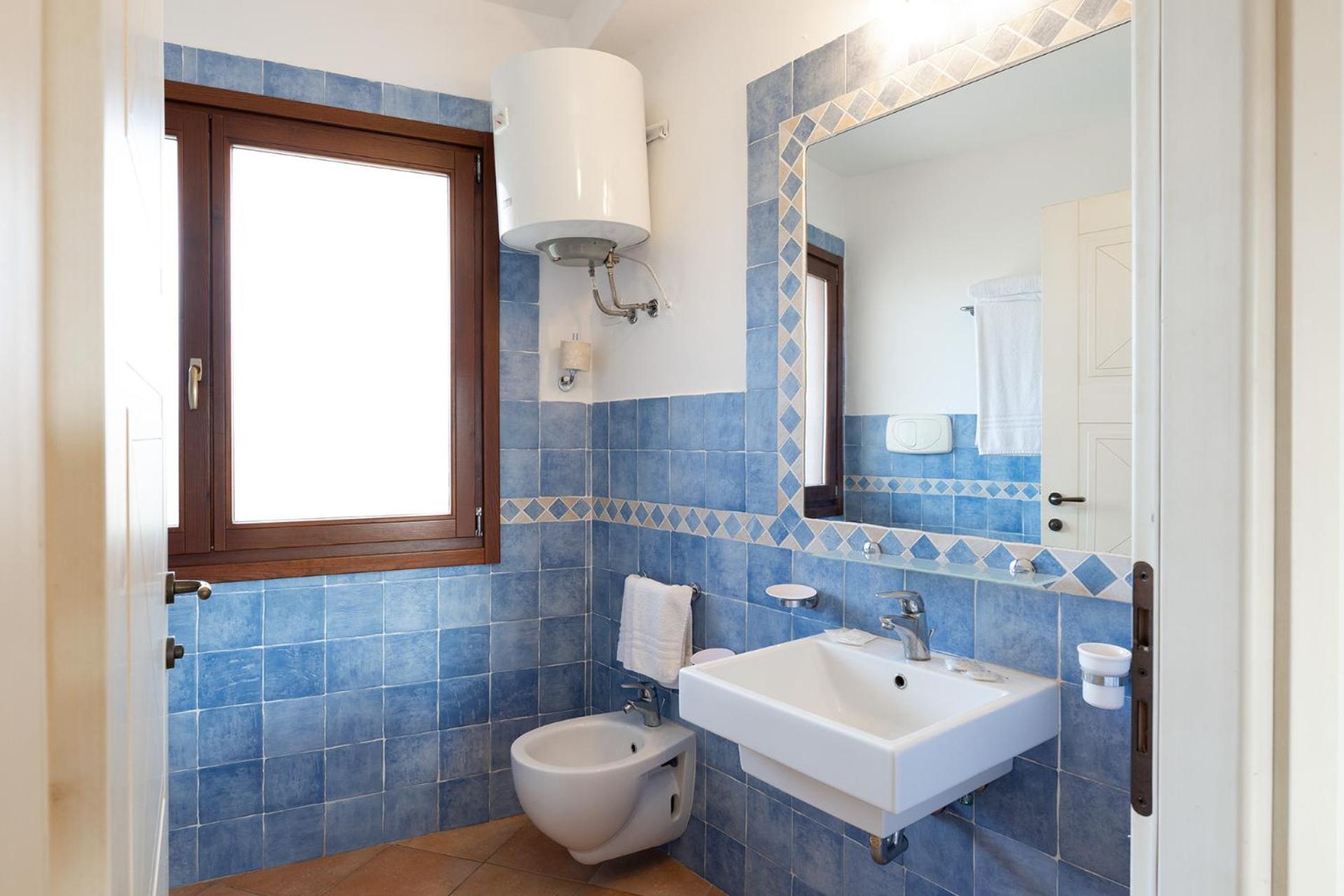 Residence Baia Dei Mirti Vignola Mare Екстериор снимка